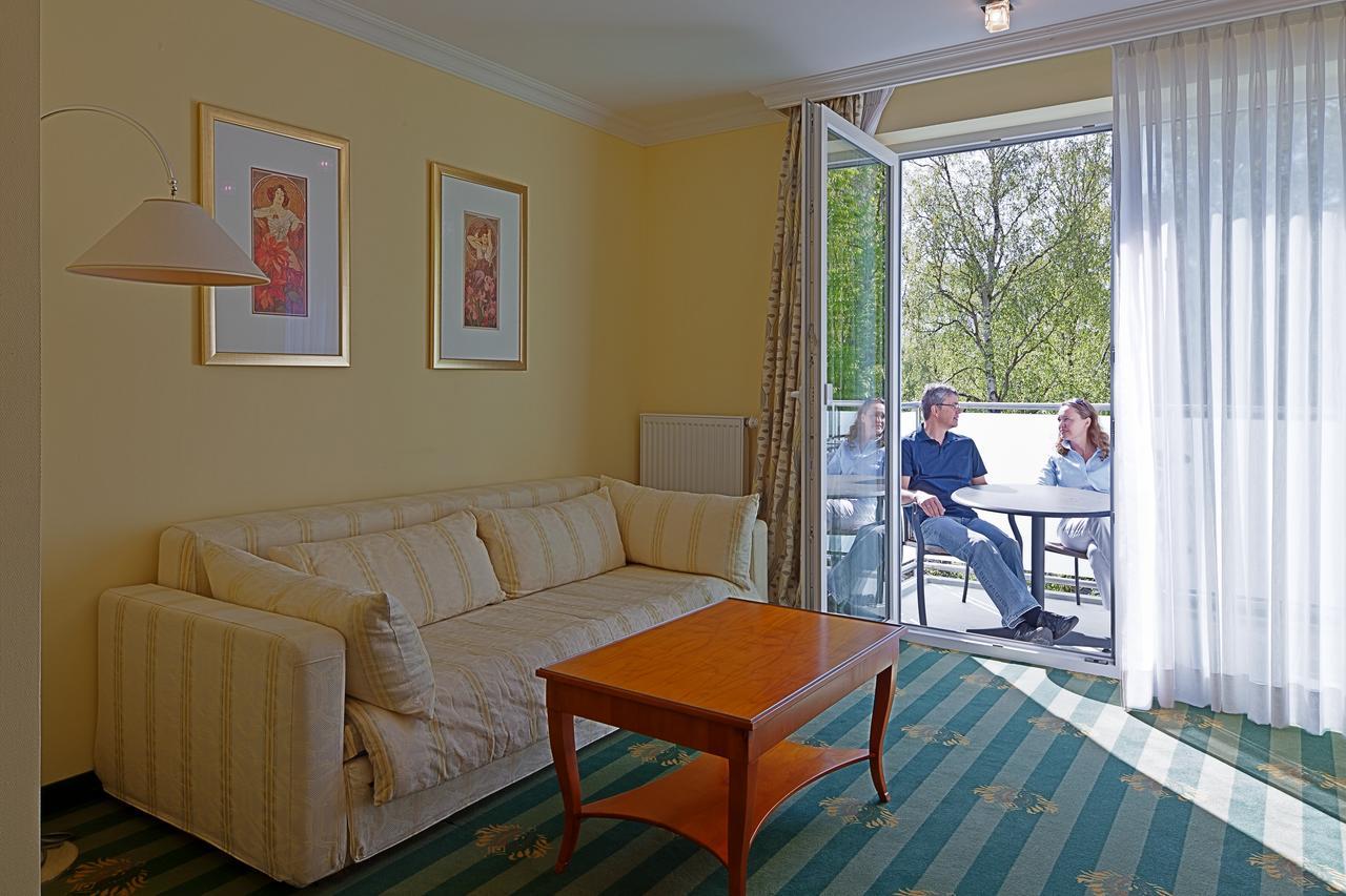 Ringhotel Strandblick Кюлунгсборн Екстер'єр фото